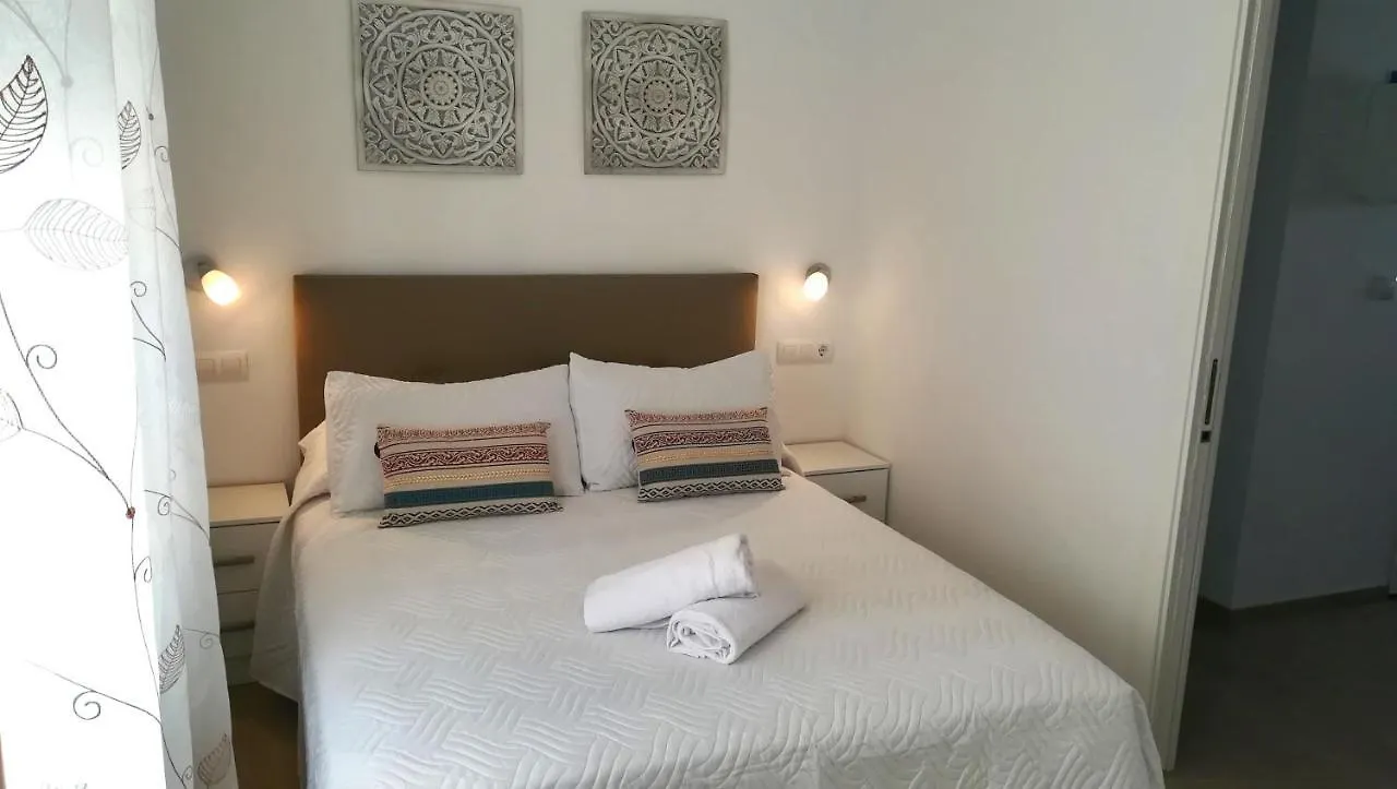 公寓 Apartamento Jazmin 49 Centro - Adults Recommended 内尔哈